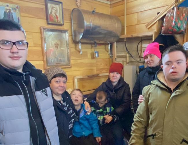 В среду Светлой седмицы «Дети Ангелы» молились на Божественной литургии 